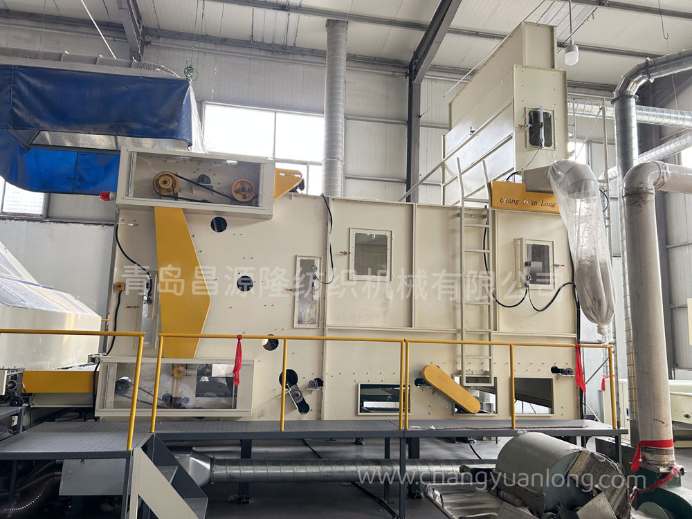 大倉給棉機 大倉給棉機(jī)